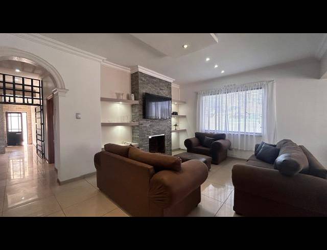 3 BEDROOM HOUSE FOR SALE IN PRIMROSE